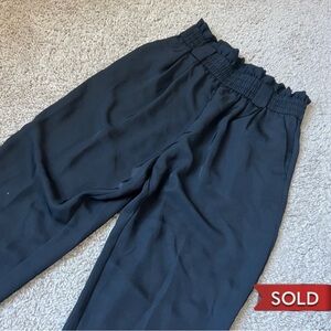Zara black, high waisted, lightweight ‚flowy trousers !! SIZE M